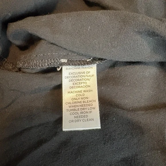 LOFT Top Womens Sz Medium Black Floral Embroidered Bell Sleeve Boho Y2K Festival - Picture 6 of 10